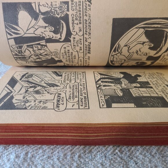 VINTAGE 1966 COMIC PAPERBACK BOOK BATMAN -A Signet Book Original - Picture 12 of 13